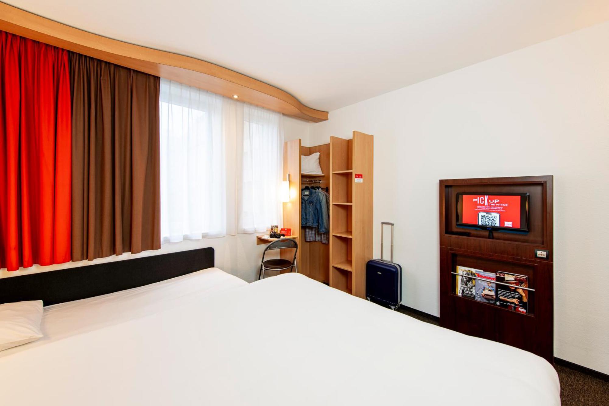 Ibis Krakow Stare Miasto Esterno foto