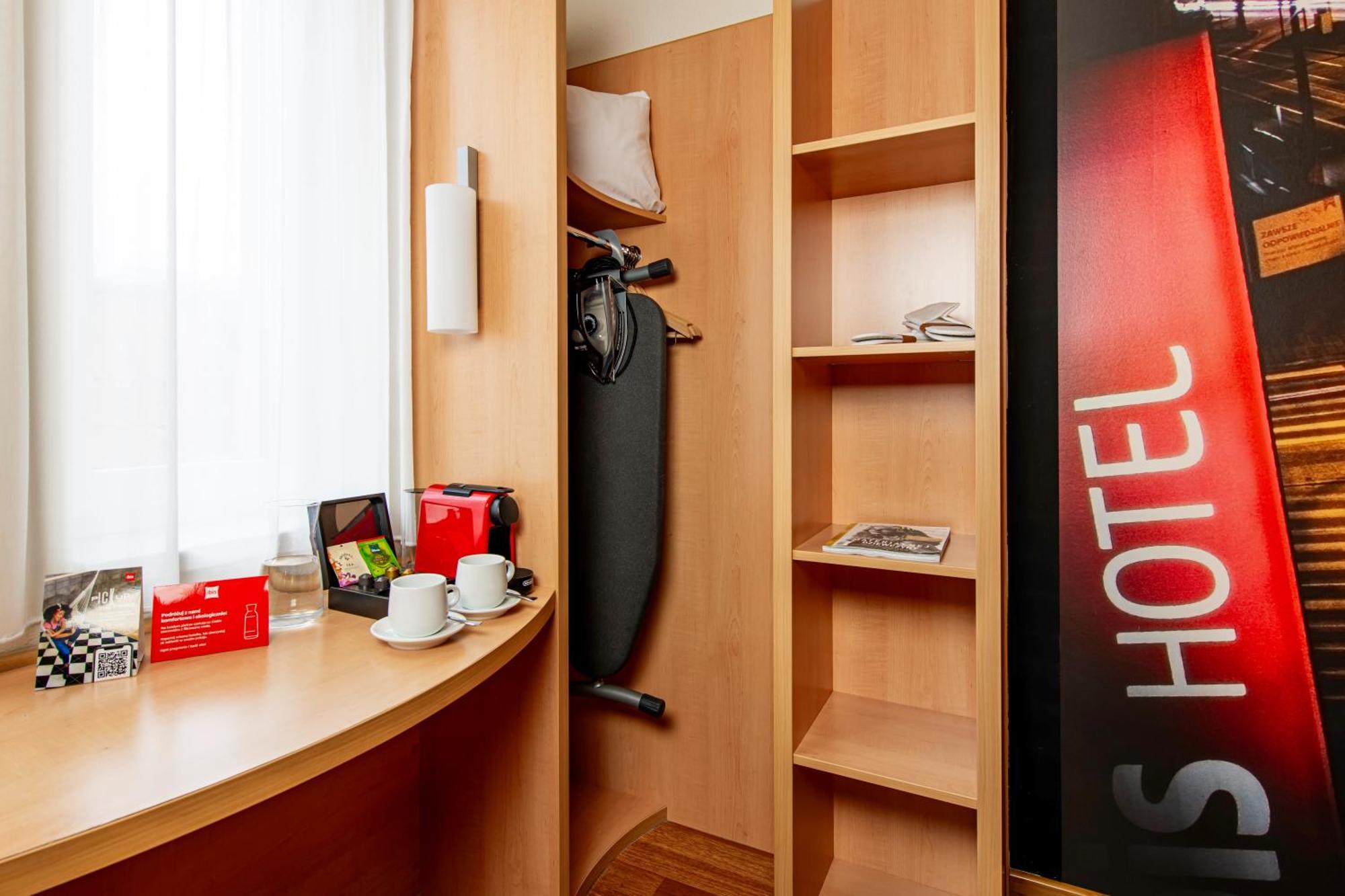 Ibis Krakow Stare Miasto Esterno foto