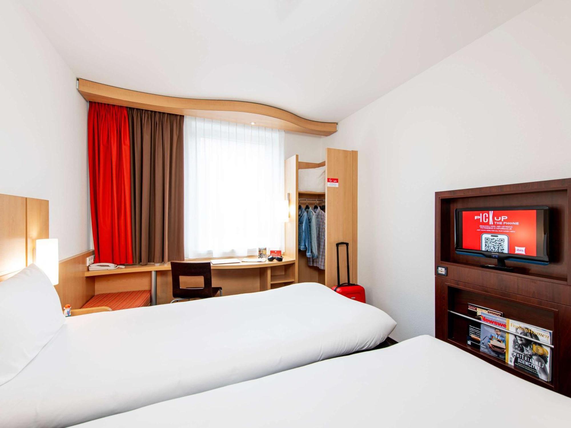 Ibis Krakow Stare Miasto Esterno foto