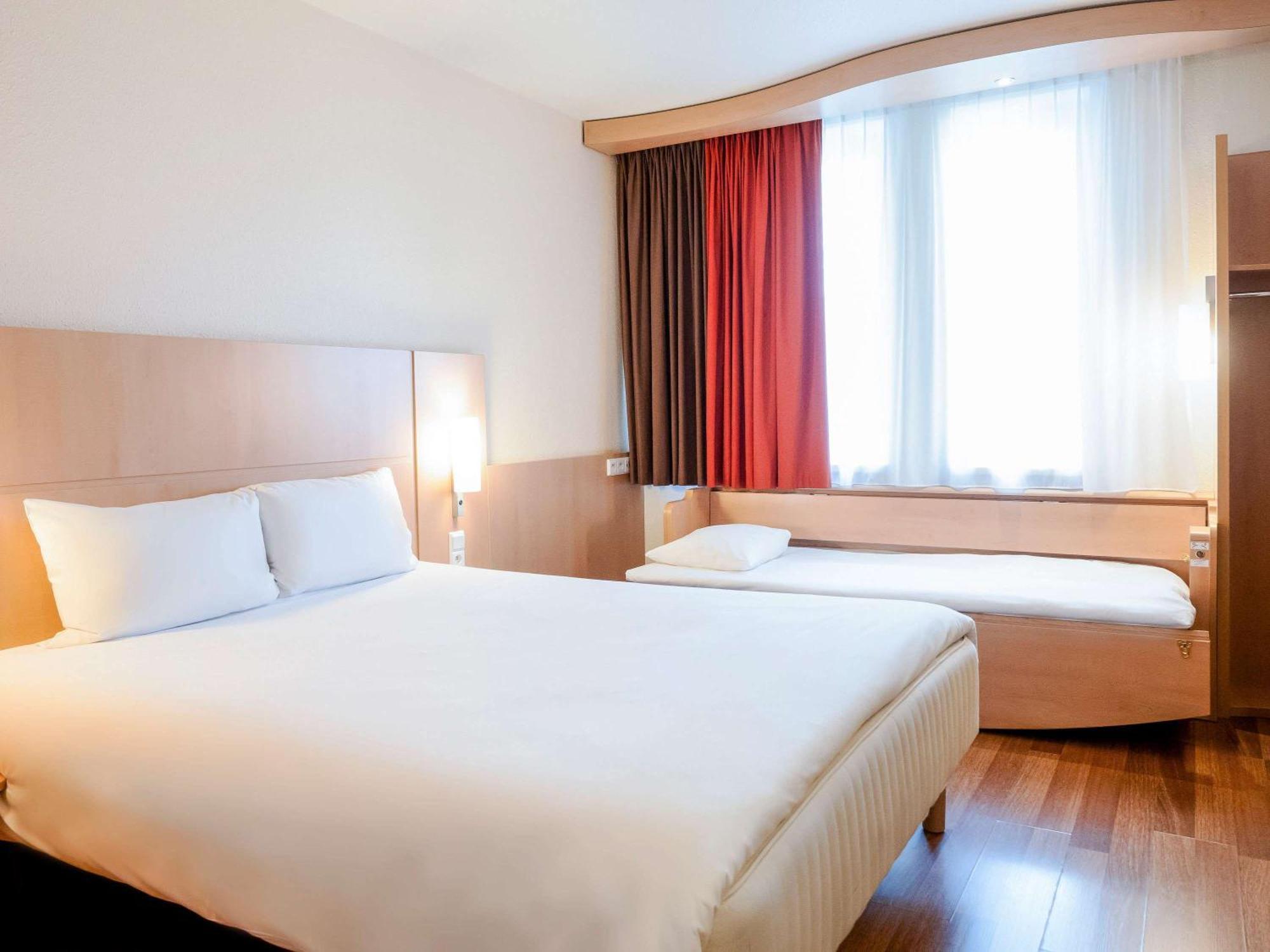 Ibis Krakow Stare Miasto Esterno foto