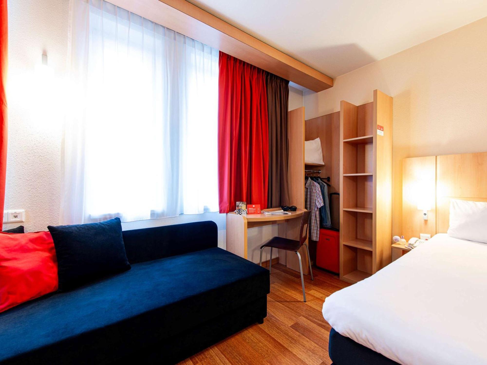 Ibis Krakow Stare Miasto Esterno foto